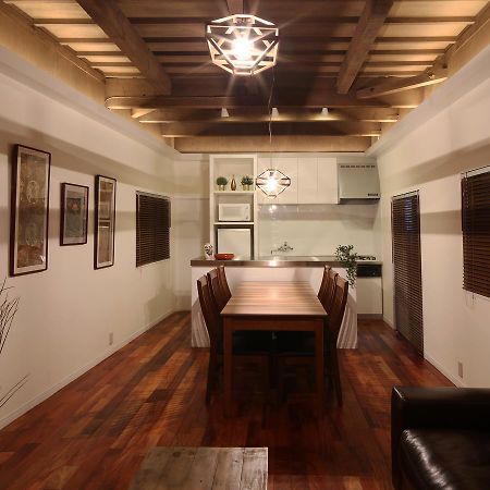 Ferienwohnung Chikyuutabikazoku Usj Ōsaka Exterior foto