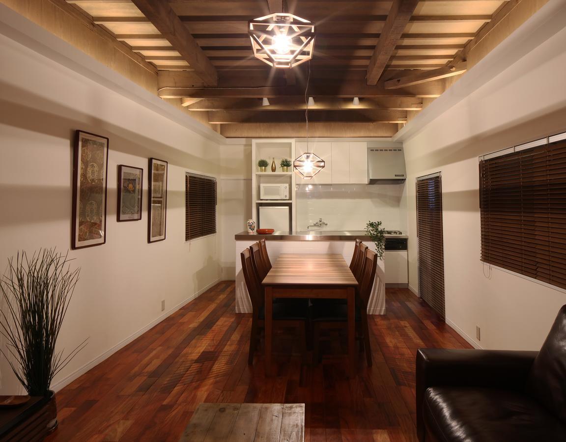 Ferienwohnung Chikyuutabikazoku Usj Ōsaka Exterior foto